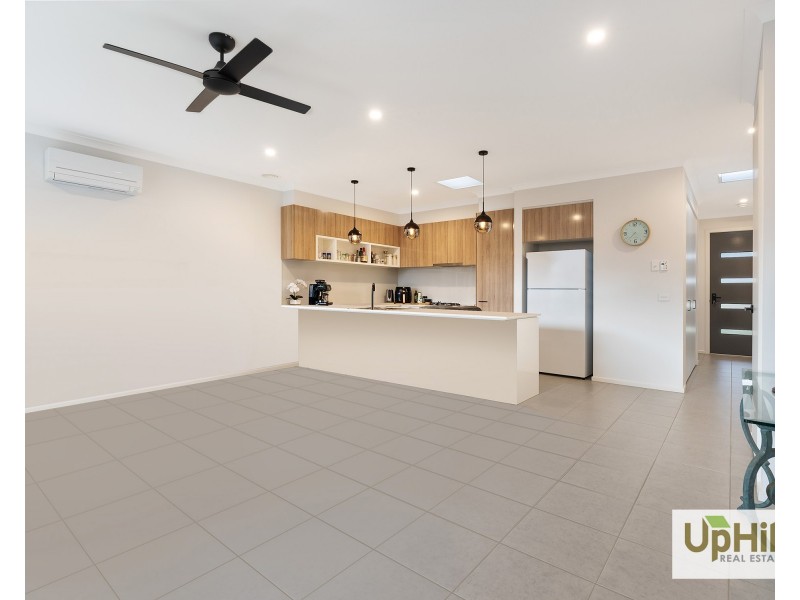 3 Bainton Avenue, Clyde VIC 3978