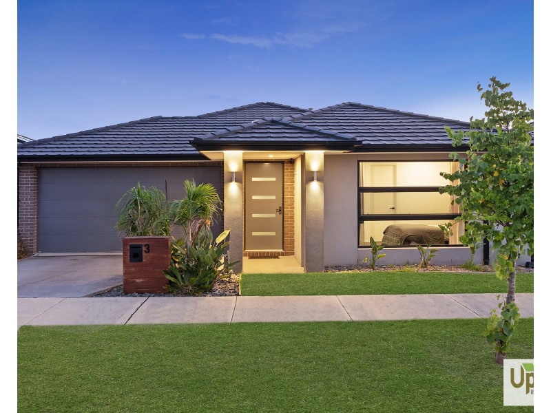 3 Bainton Avenue, Clyde VIC 3978