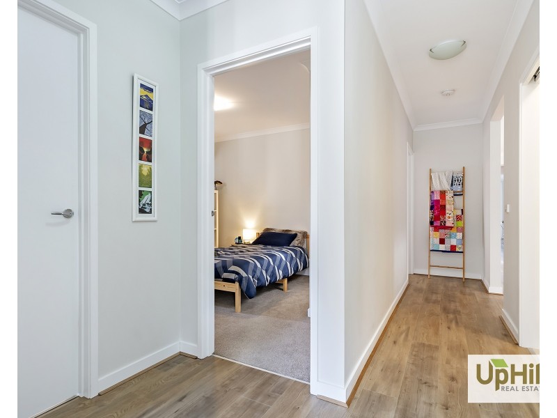 30 Shulze Drive, Clyde North VIC 3978