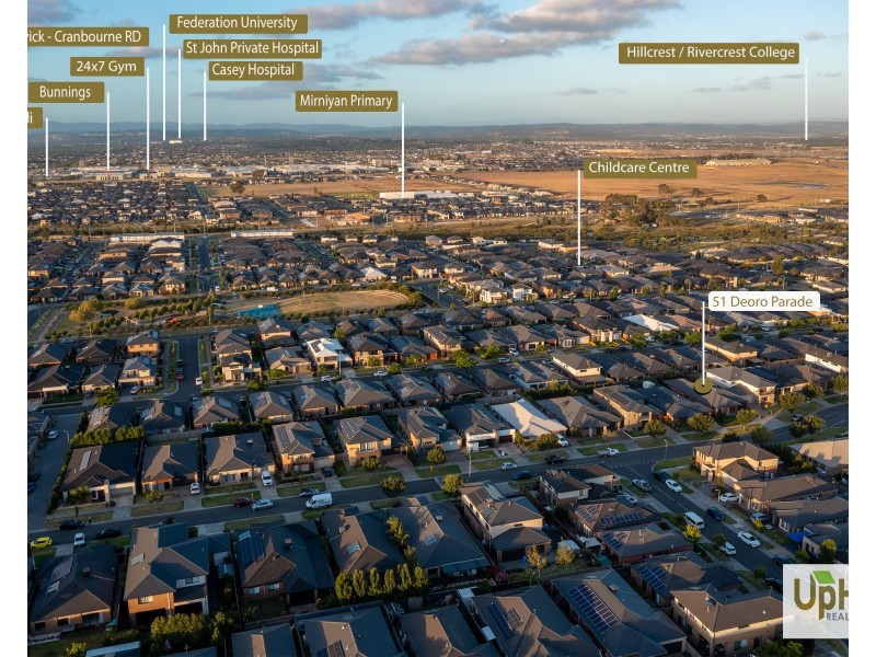 51 Deoro Parade, Clyde North VIC 3978