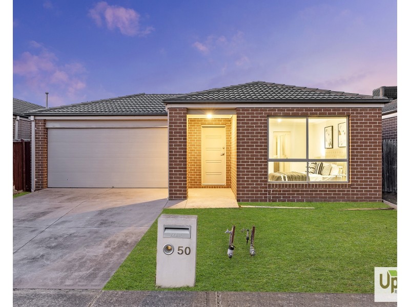 50 Glenelg Street, Clyde North VIC 3978
