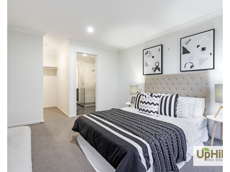 50 Glenelg Street, Clyde North VIC 3978