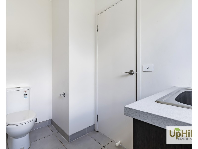 5 Karawarra Circuit, Cranbourne North VIC 3977