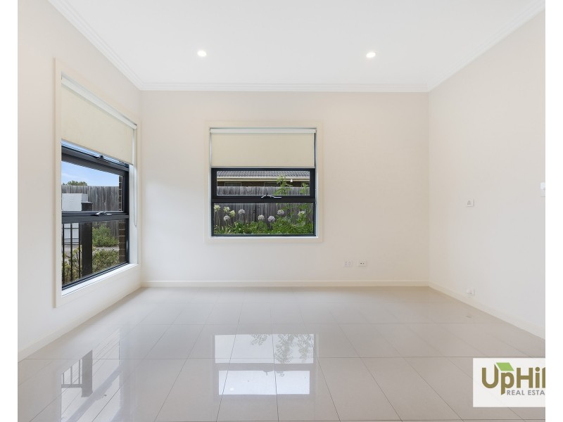 1/23 Hallam Road, Hampton Park VIC 3976