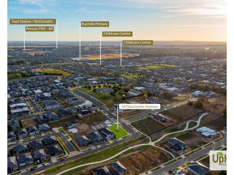 54 Duncombe Avenue, Officer VIC 3809