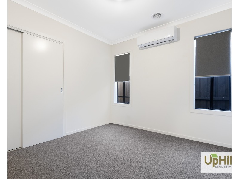 165 Athletic Circuit, Clyde VIC 3978