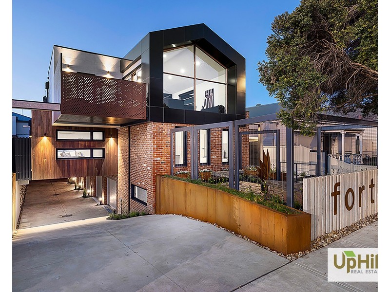 1/40  Bell Street, Coburg VIC 3058
