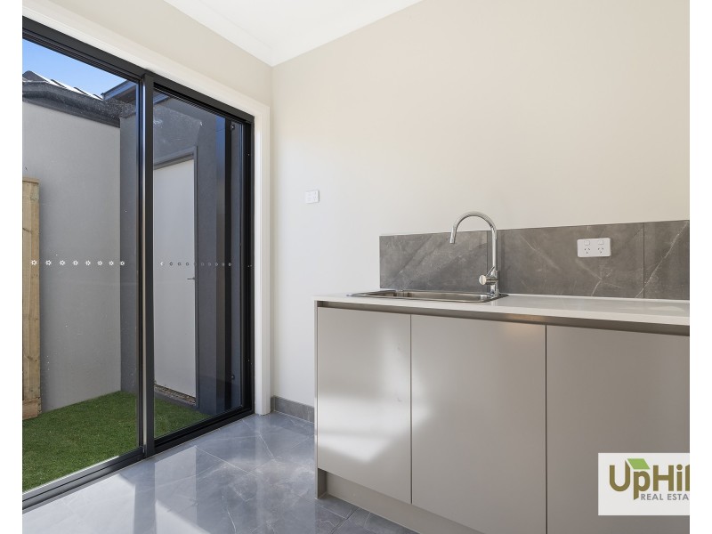 30 Keskadale Way, Clyde North VIC 3978