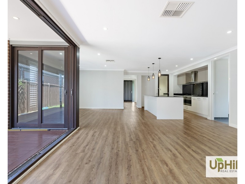 61 Grandstand Crescent, Clyde North VIC 3978