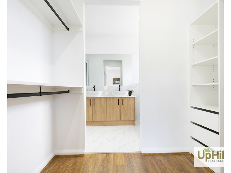 14 Lavello Street, Clyde VIC 3978