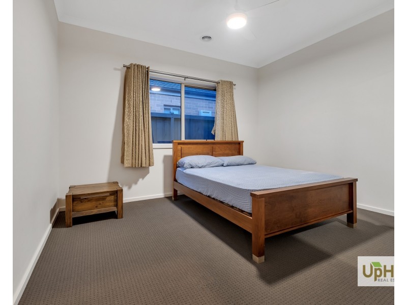 25 Gardenia drive, Beaconsfield VIC 3807