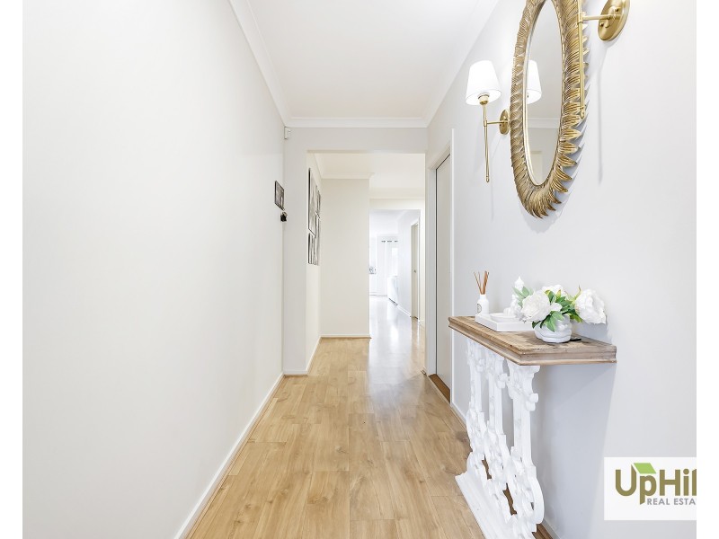 24 Praiano Avenue, Berwick VIC 3806