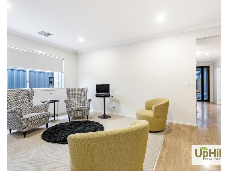 24 Praiano Avenue, Berwick VIC 3806