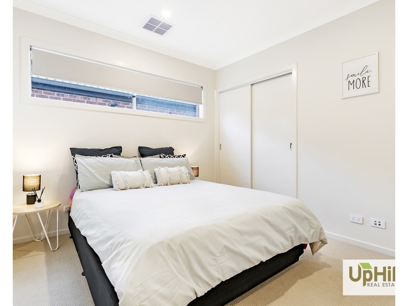 24 Praiano Avenue, Berwick VIC 3806