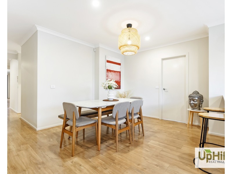 24 Praiano Avenue, Berwick VIC 3806