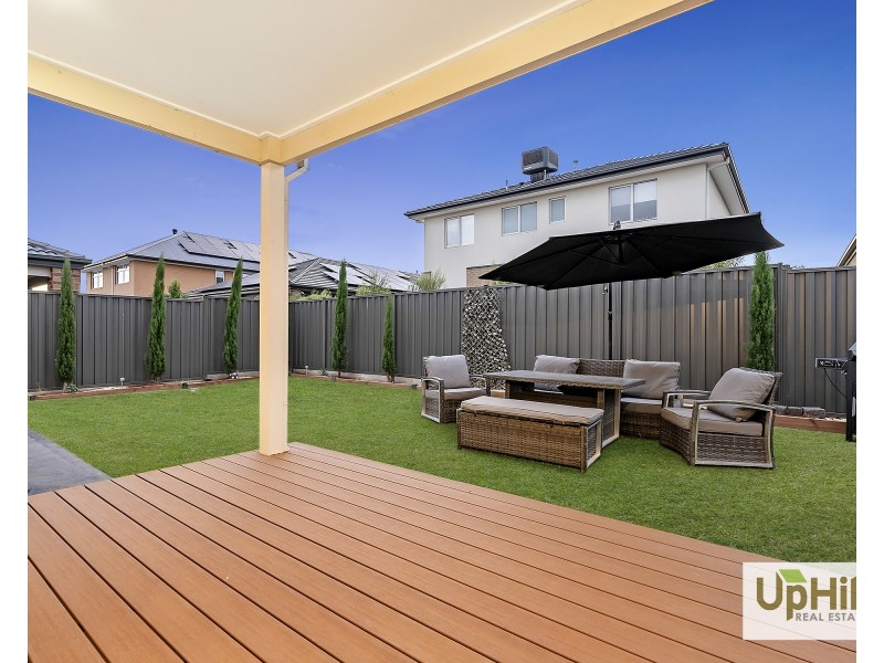 24 Praiano Avenue, Berwick VIC 3806