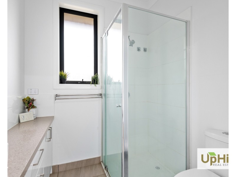 3 Butina Crest, Pakenham VIC 3810