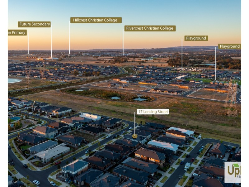 17  Lensing Street, Clyde North VIC 3978