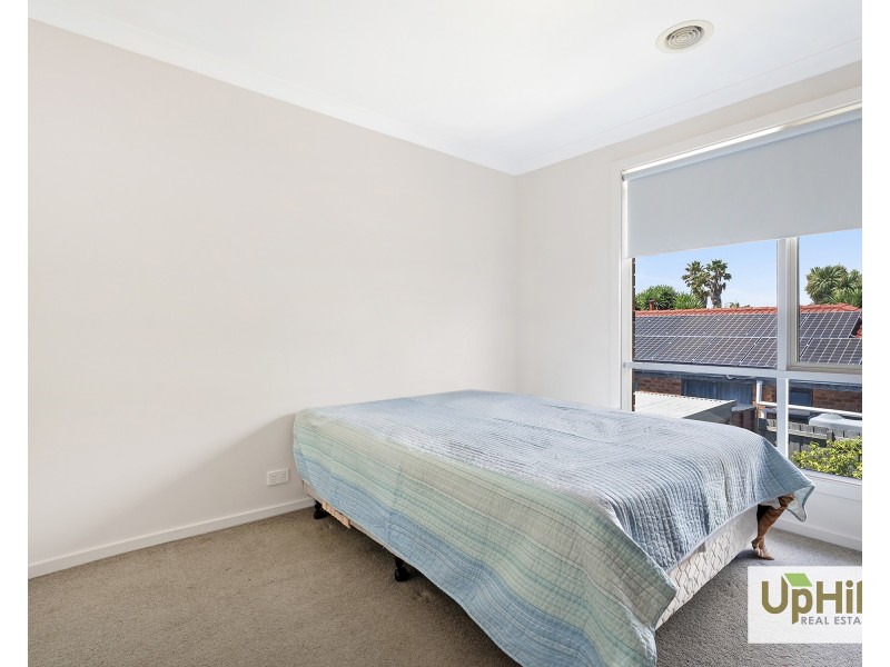 84 Courtenay Avenue, Cranbourne North VIC 3977