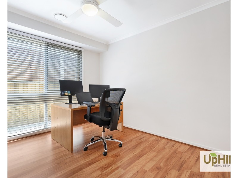 84 Courtenay Avenue, Cranbourne North VIC 3977