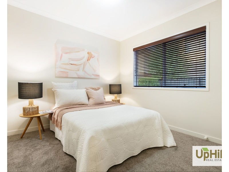 58 Wilkiea Crescent, Cranbourne North VIC 3977