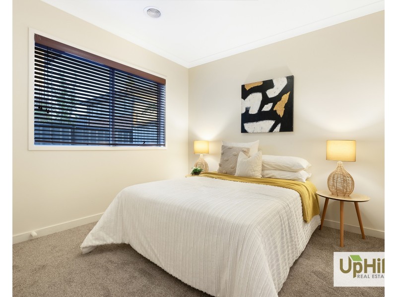 58 Wilkiea Crescent, Cranbourne North VIC 3977