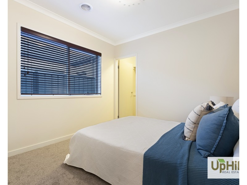 58 Wilkiea Crescent, Cranbourne North VIC 3977