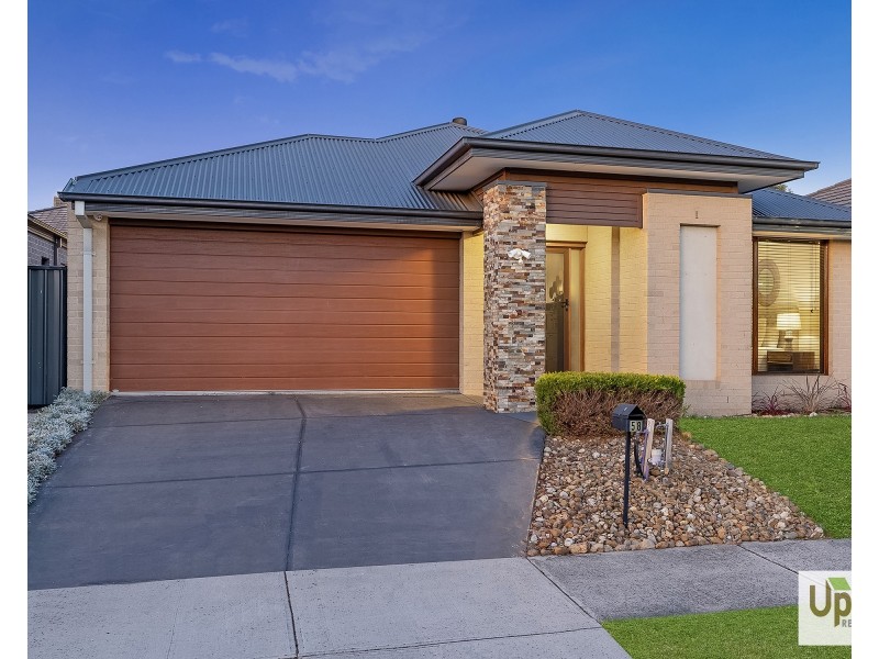 58 Wilkiea Crescent, Cranbourne North VIC 3977