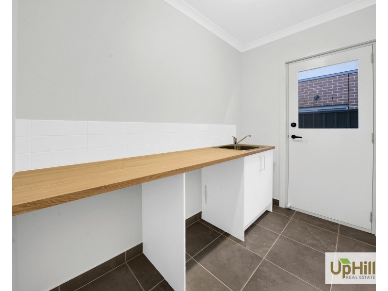 50 Newbolt Parade, Clyde North VIC 3978