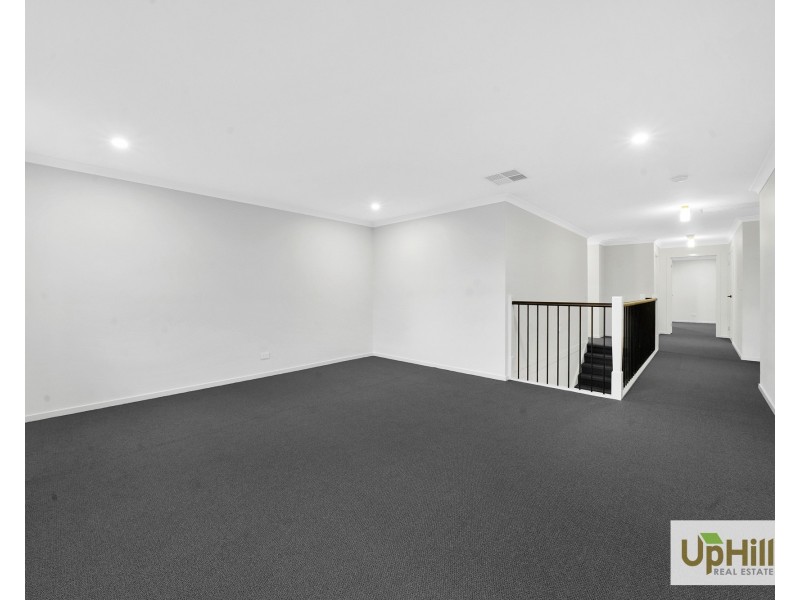 50 Newbolt Parade, Clyde North VIC 3978