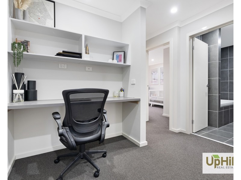 3 Mortdale Lane, Clyde North VIC 3978