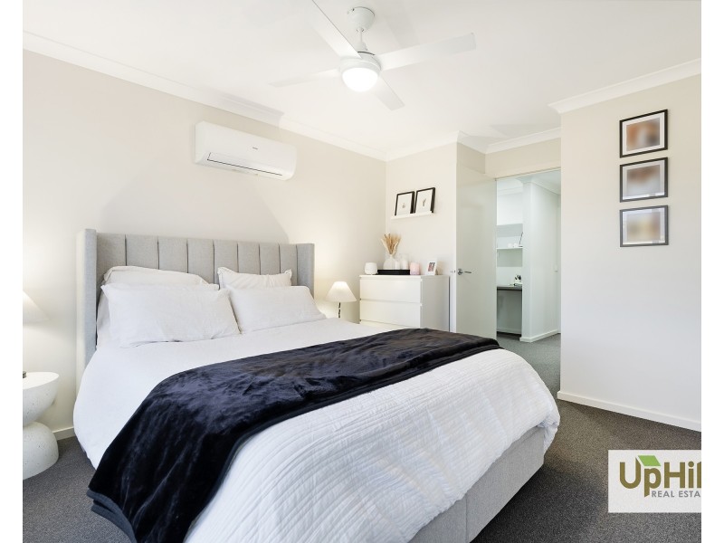 3 Mortdale Lane, Clyde North VIC 3978