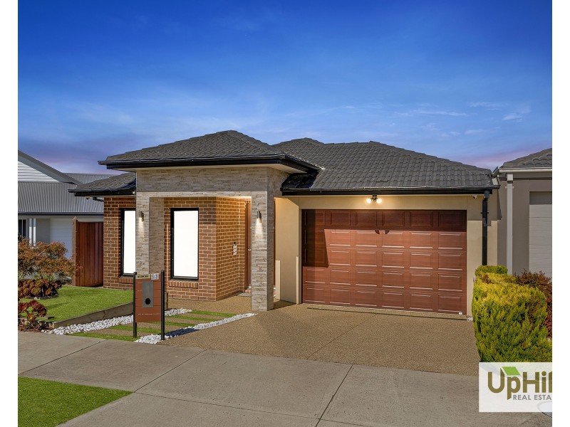 23  Vermillion Drive, Clyde North VIC 3978