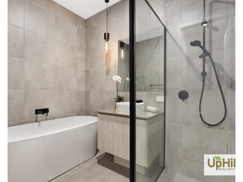 13 Salim Way, Clyde North VIC 3978