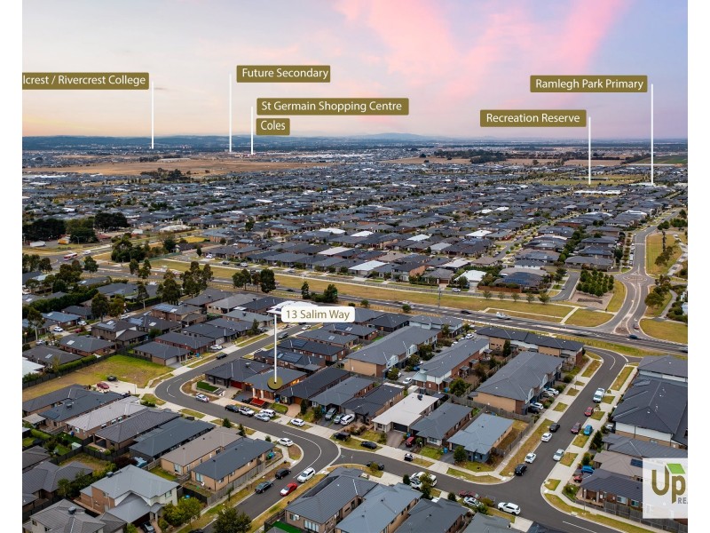 13 Salim Way, Clyde North VIC 3978