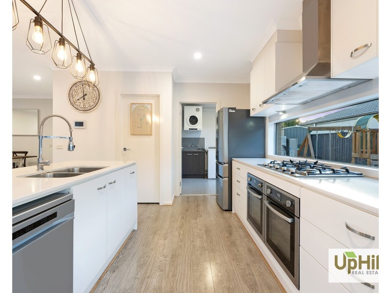 15  Tideswell Street, Clyde North VIC 3978