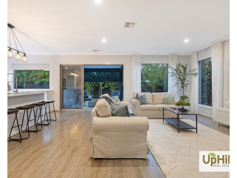 15  Tideswell Street, Clyde North VIC 3978