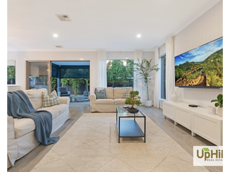 15  Tideswell Street, Clyde North VIC 3978