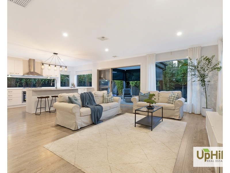 15  Tideswell Street, Clyde North VIC 3978