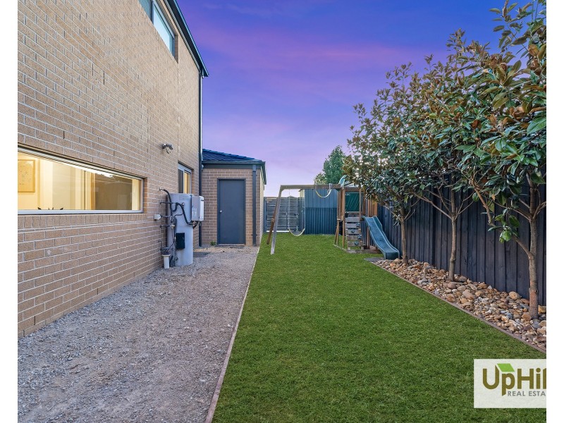 15  Tideswell Street, Clyde North VIC 3978