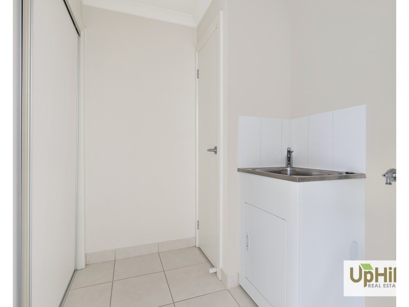 4 Nunkeri Court, Clyde North VIC 3978