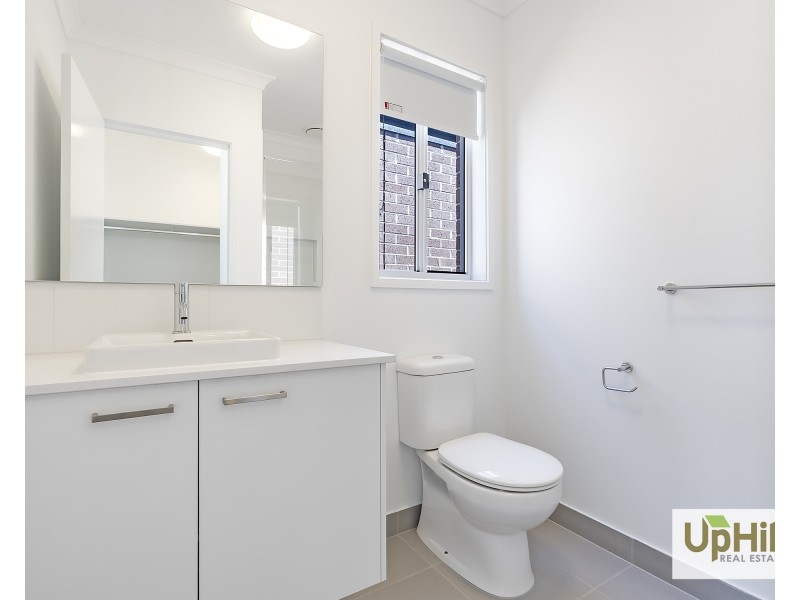 11 Taranto Street, Clyde VIC 3978