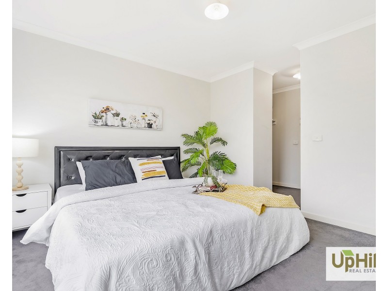 144 Lineham Drive, Cranbourne East VIC 3977