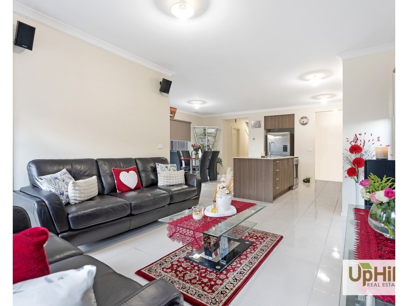 19 Camaro Drive, Cranbourne East VIC 3977