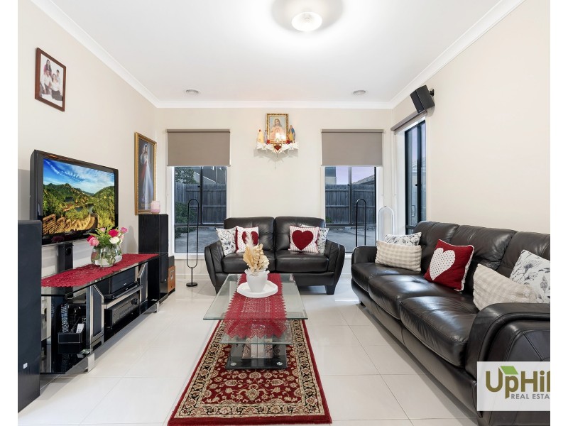 19 Camaro Drive, Cranbourne East VIC 3977