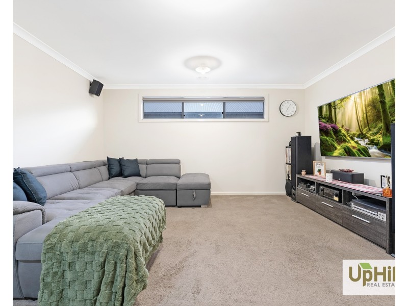 19 Camaro Drive, Cranbourne East VIC 3977