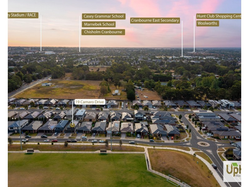 19 Camaro Drive, Cranbourne East VIC 3977