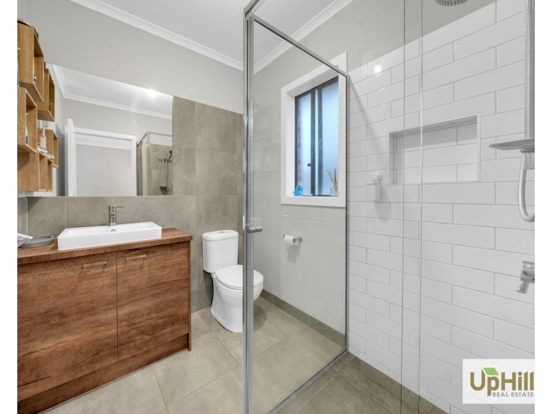 61 Stature Avenue, Clyde North VIC 3978