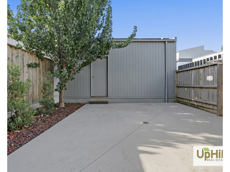 29 Villager St, Cranbourne East VIC 3977