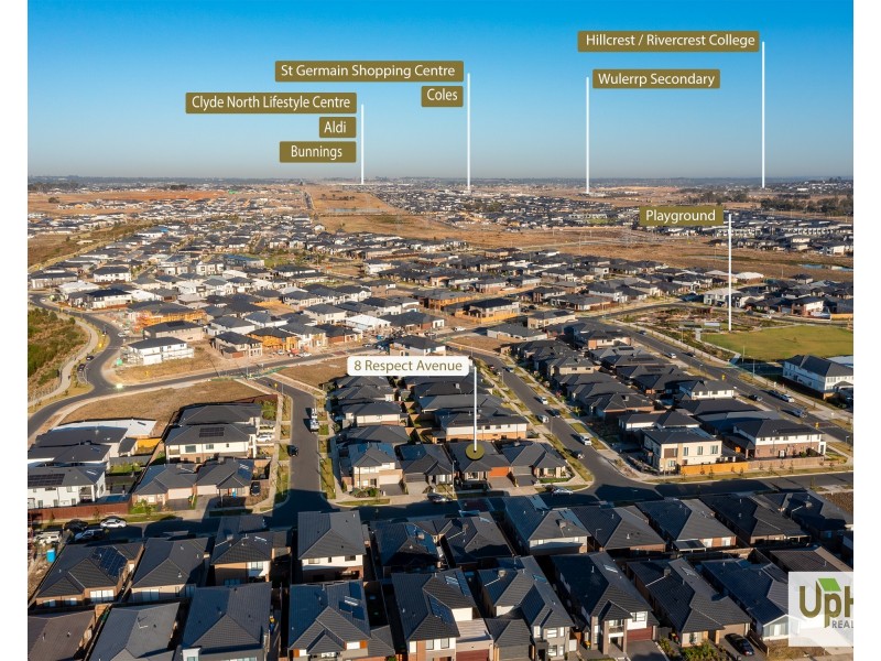 8 Respect Avenue, Clyde North VIC 3978